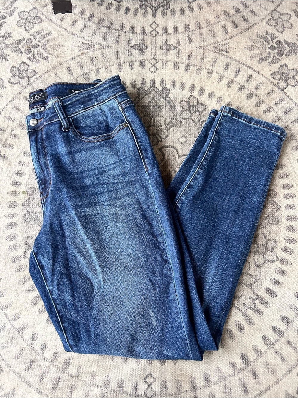 Judy Blue Medium Wash Slim Fit  Skinny Jeans